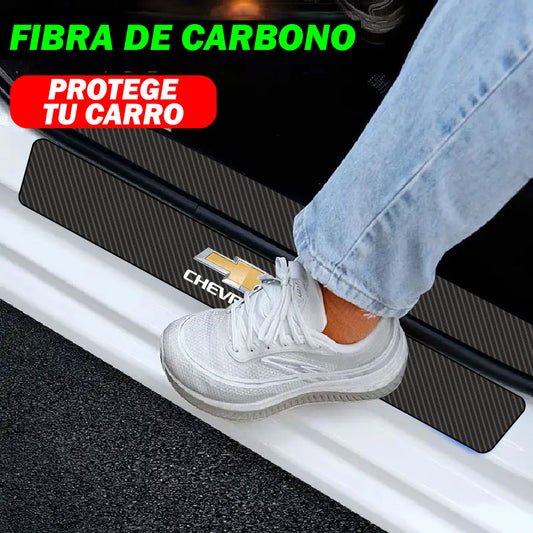 PROTECTORES EN FIBRA DE CARBONO PAGA 4 LLEVA 8 - 50% DCTO